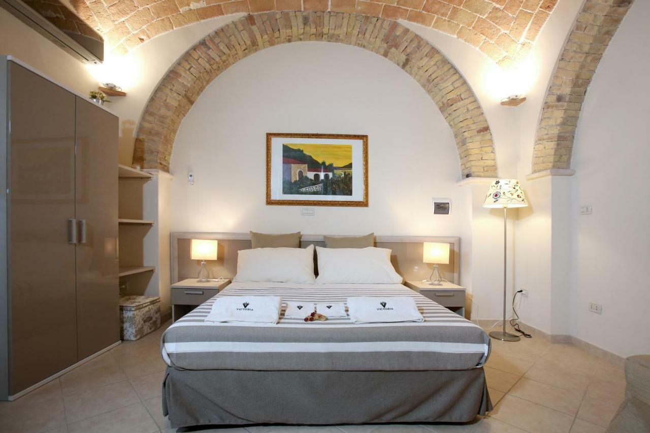Victoria Royal Apartments & Rooms Termoli Ngoại thất bức ảnh